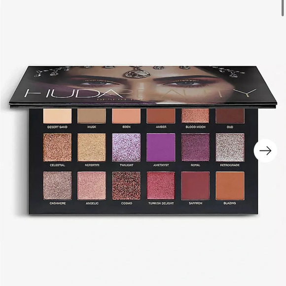 HUDA BEAUTY Other - BRAND NEW Huda Beauty Desert Dusk Eyeshadow Palette